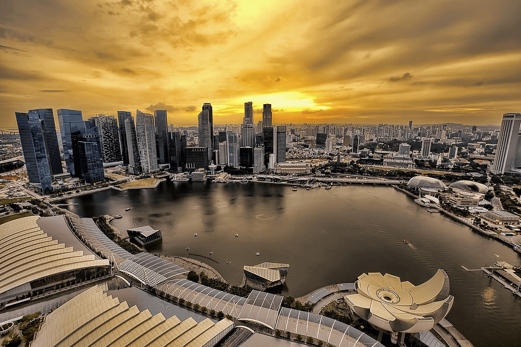 Top 10 Tourist Attraction To Visit in Singapore